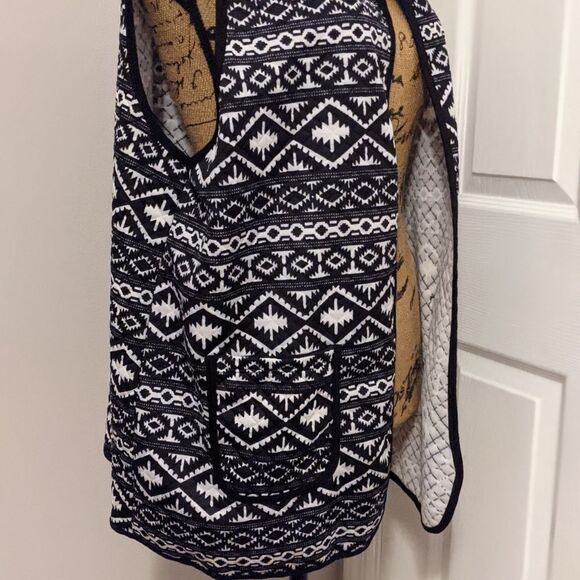 Honeyme vest - Picture 4 of 6